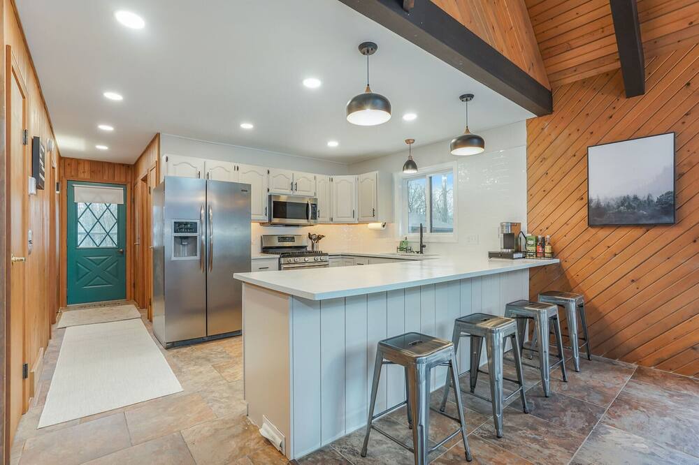Photo of Kitchen in Canadian Lakes
