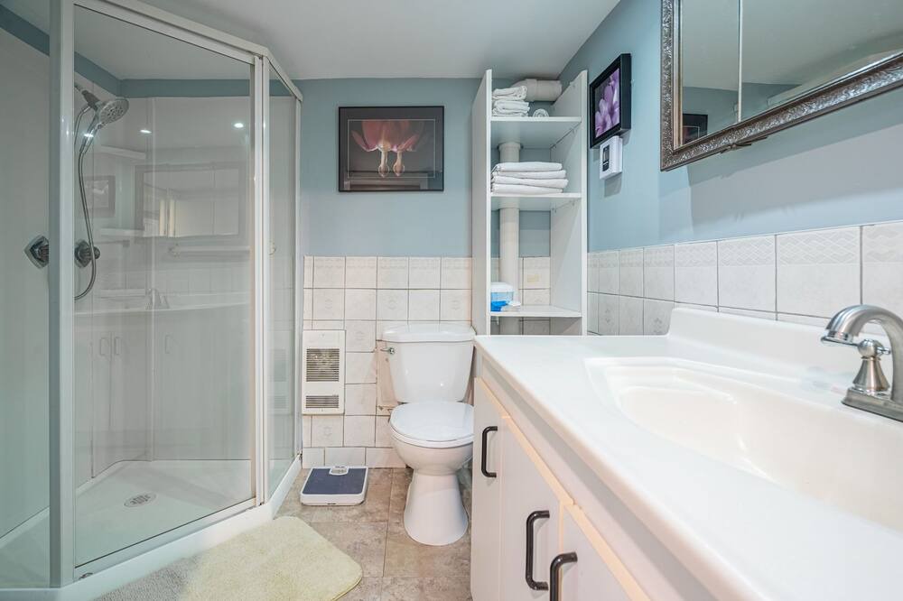 Photo of Bathroom in Mascouche