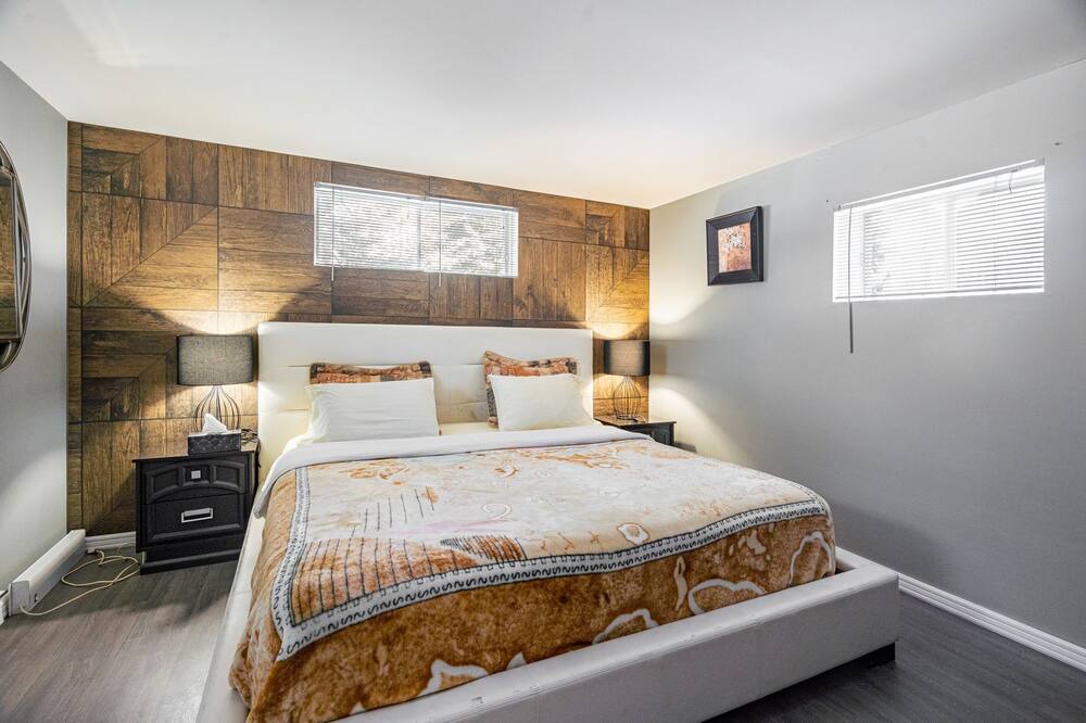 Photo of Bedroom in Mascouche