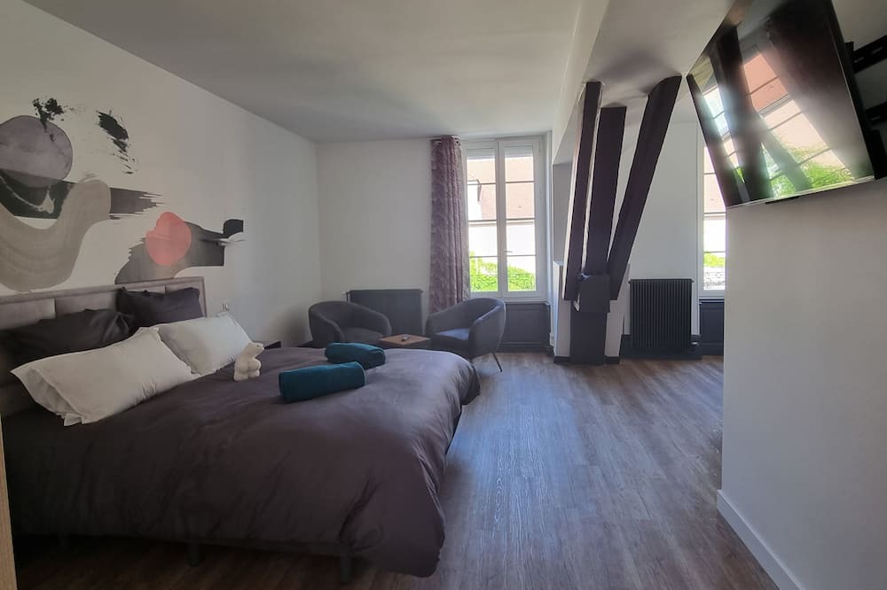 Photo of Others in Nuits-Saint-Georges