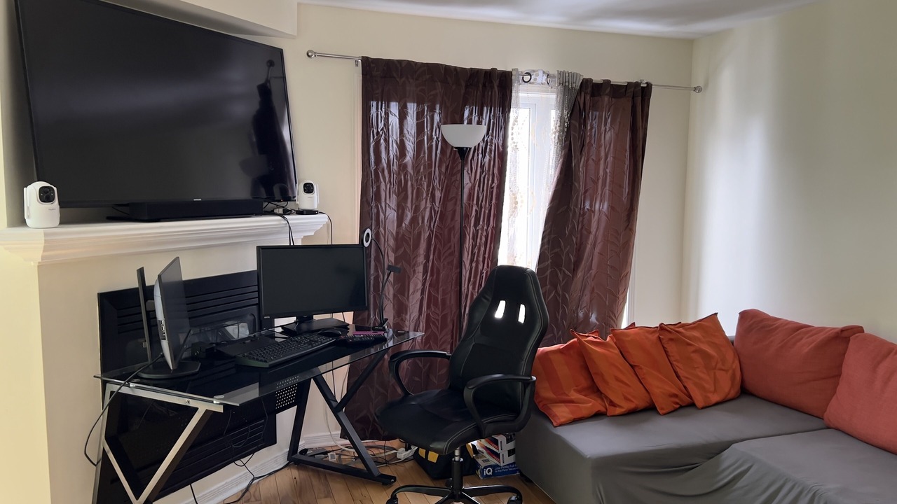 Photo of Livingroom in Chapel Hill South