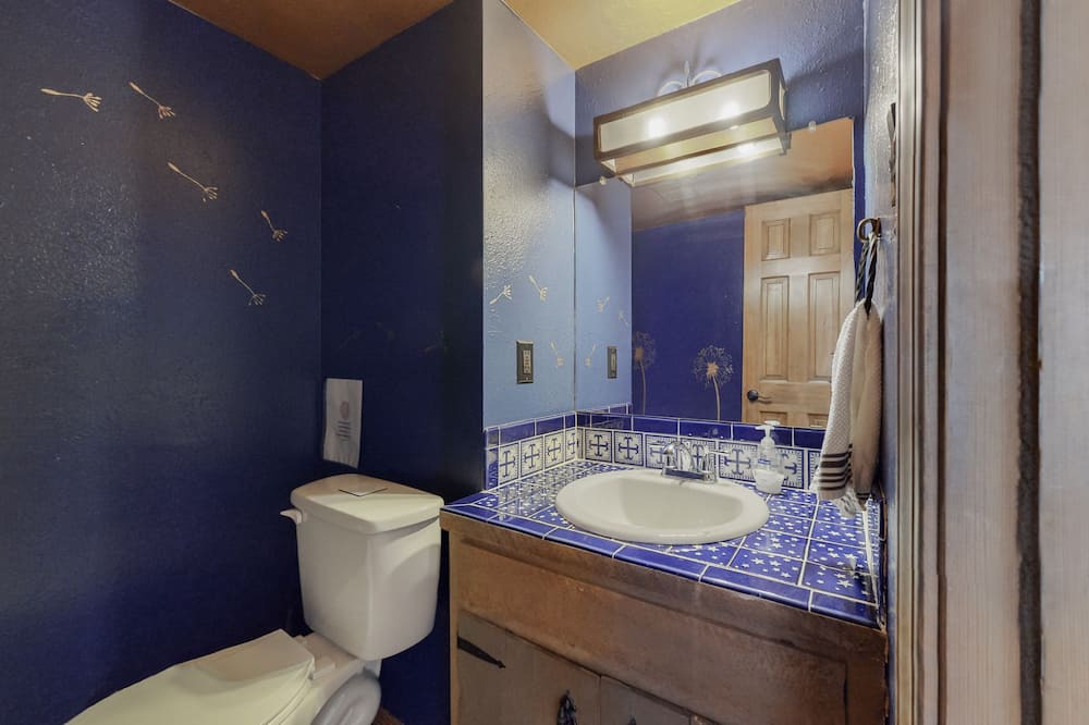 Photo of Bathroom in Northeast Heights