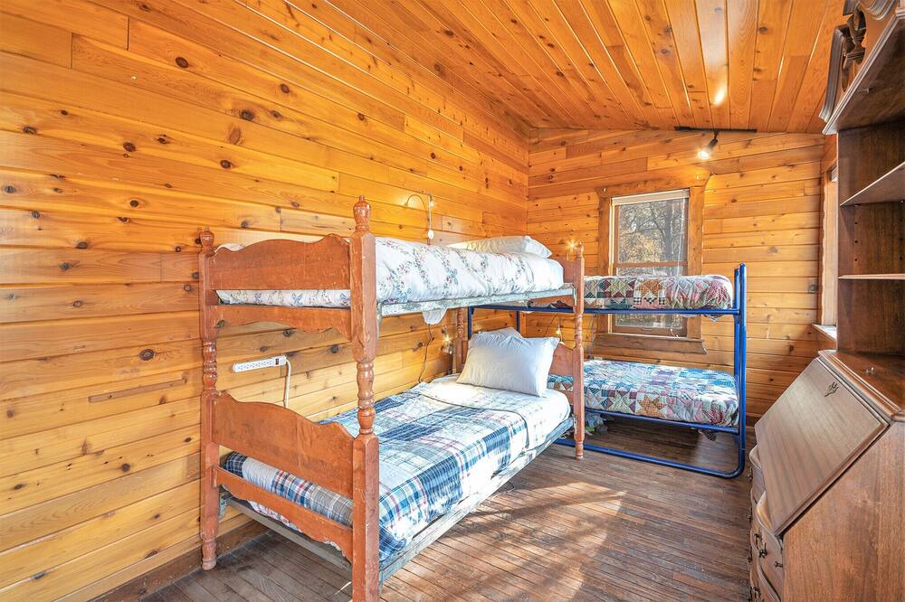 Photo of Bedroom in Burnips