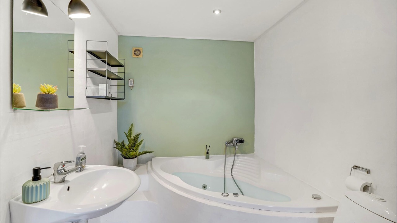 Photo of Others in Emmerlev