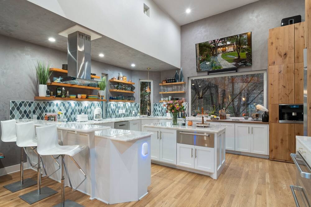 Photo of Kitchen in Apache Shores