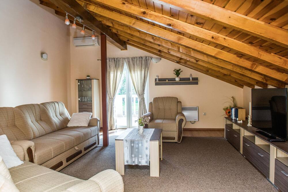 Photo of Bedroom in Cavoglave