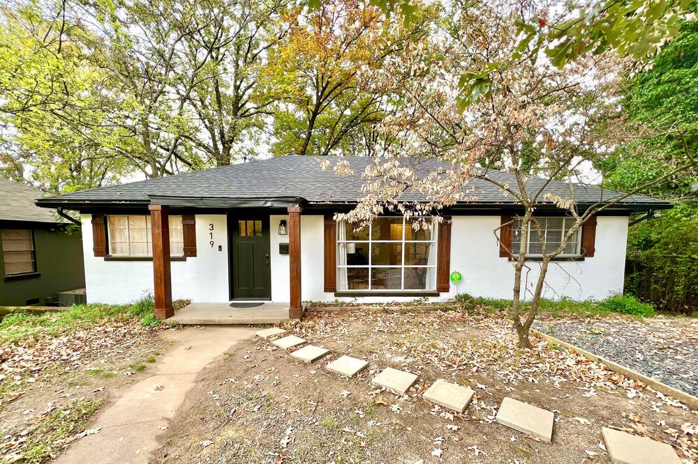 Photo of Outdoor in Hillcrest