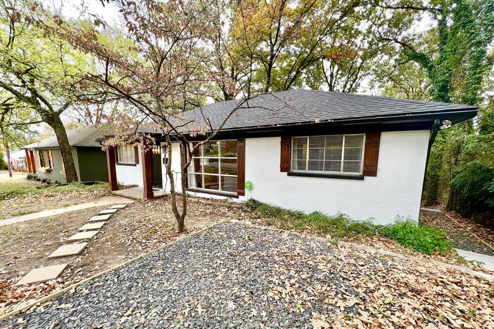 Photo of Outdoor in Hillcrest