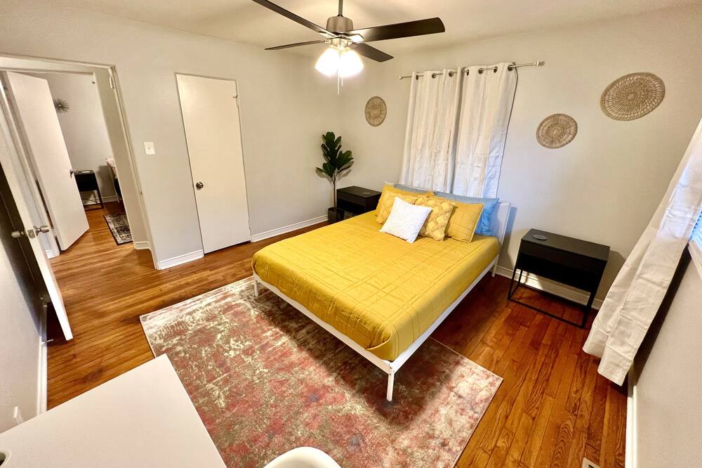 Photo of Bedroom in Hillcrest