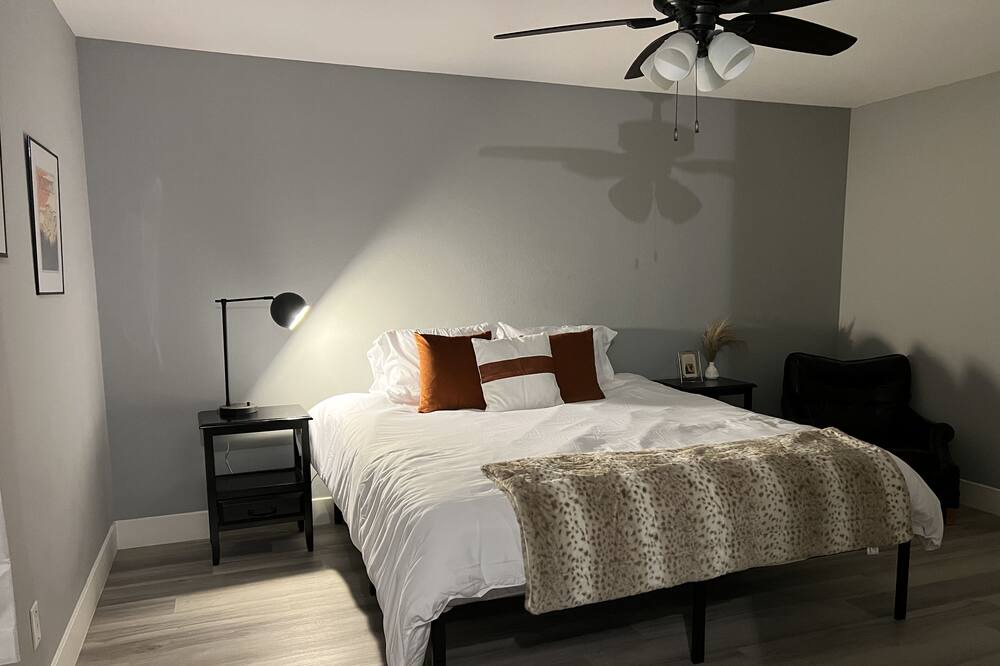 Photo of Bedroom in Visalia