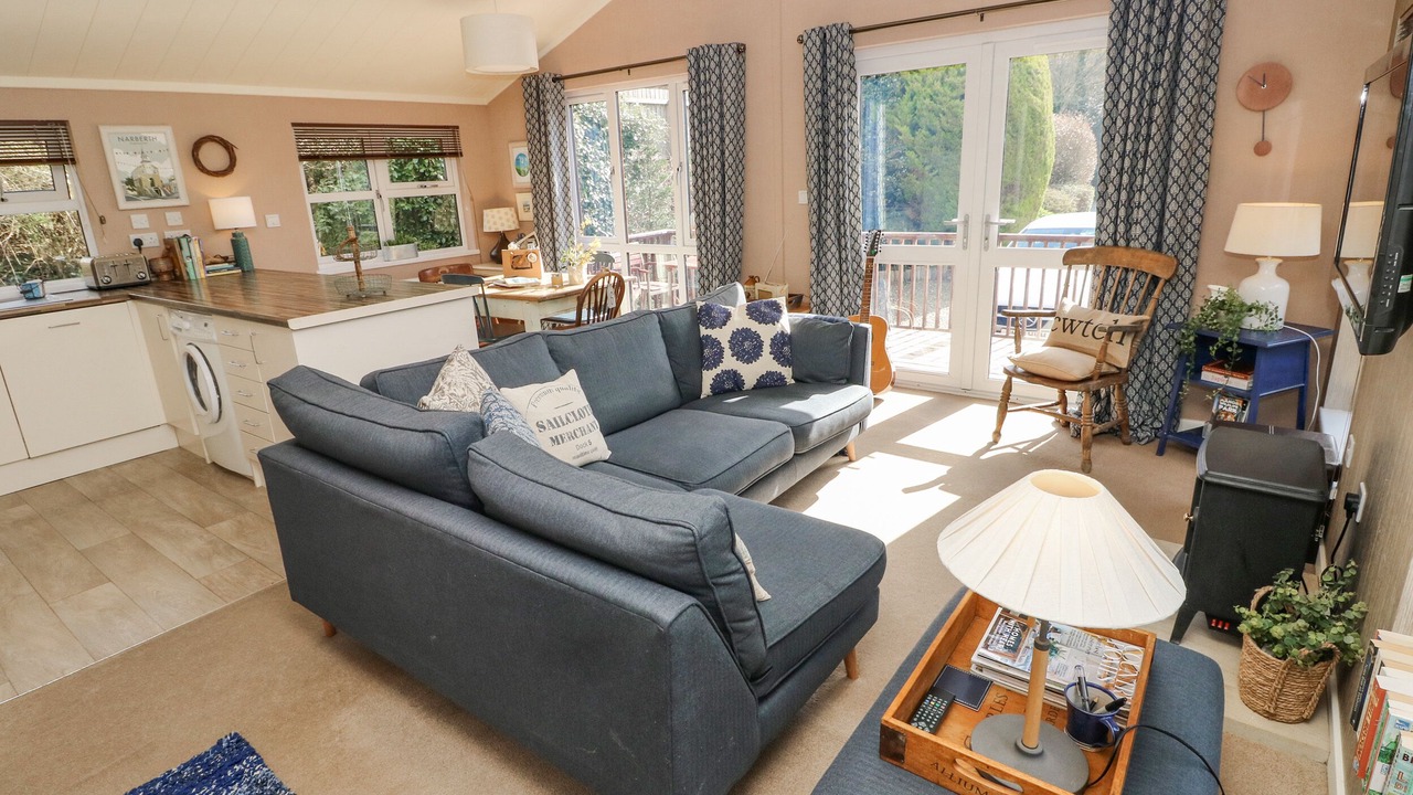 Photo of Others in Molleston