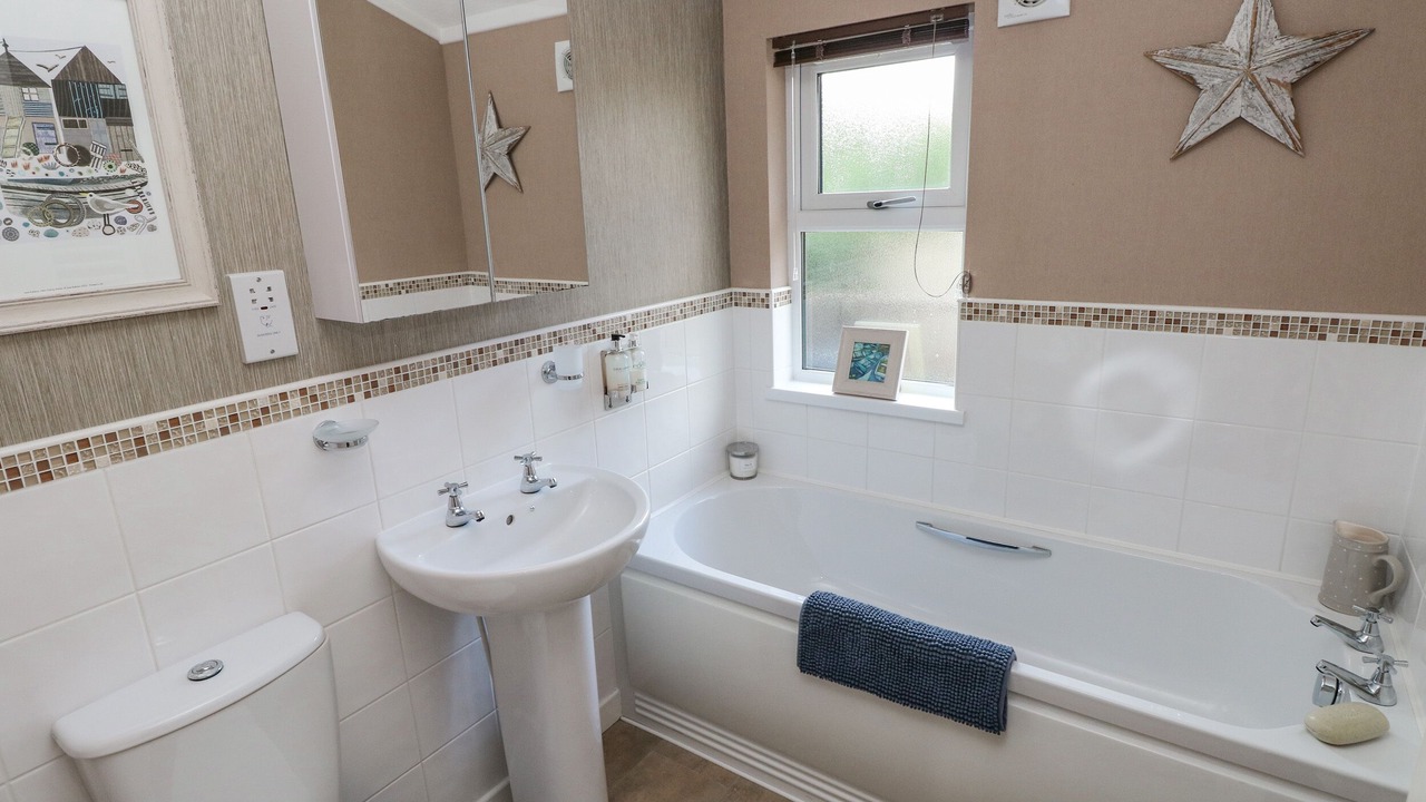 Photo of Others in Molleston