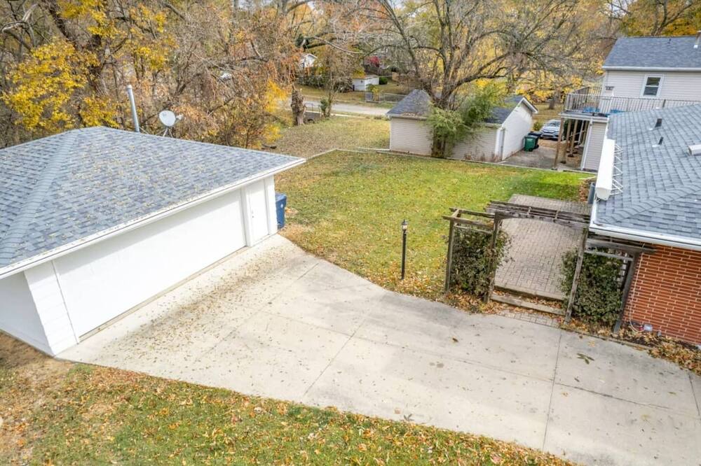 Photo of Others in Urbandale