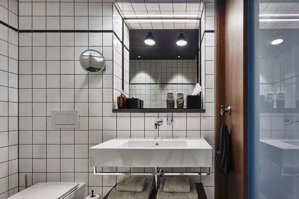 Photo of Bathroom in Andelfingen District