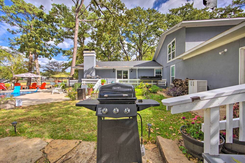 Photo of Outdoor in Tool