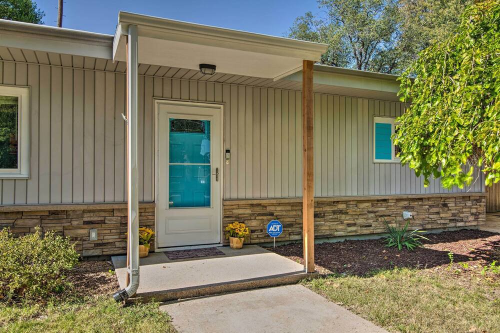 Photo of Outdoor in Topeka