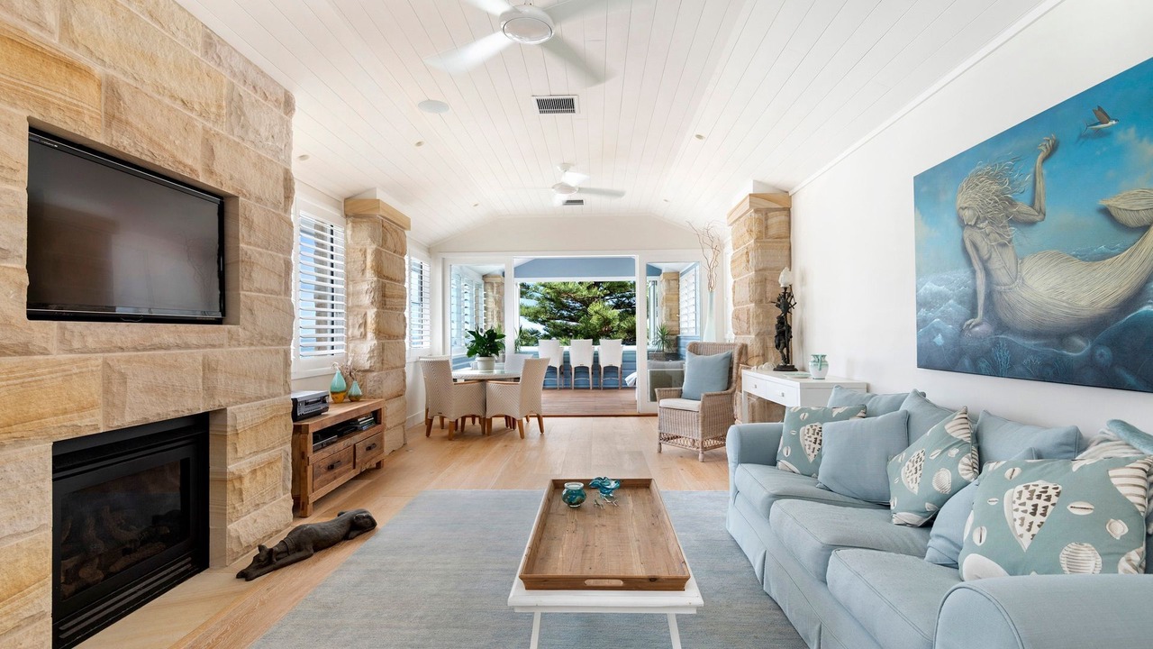 Photo of Livingroom in Avalon Beach