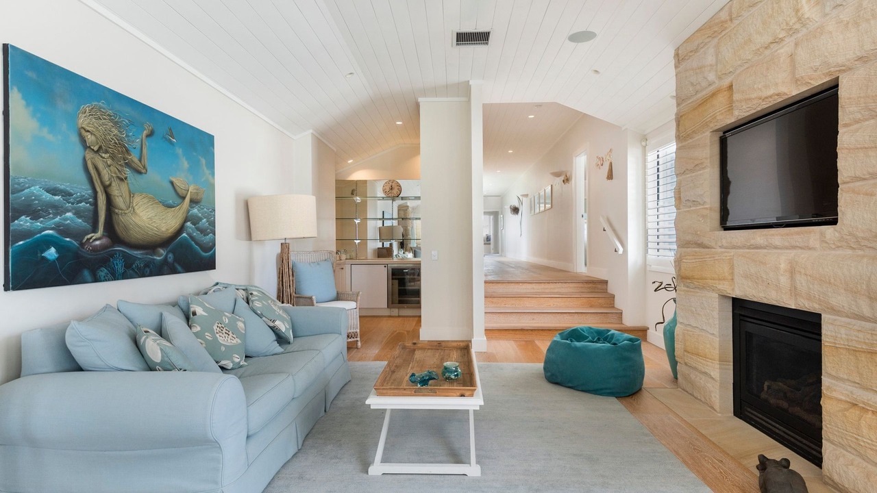 Photo of Livingroom in Avalon Beach