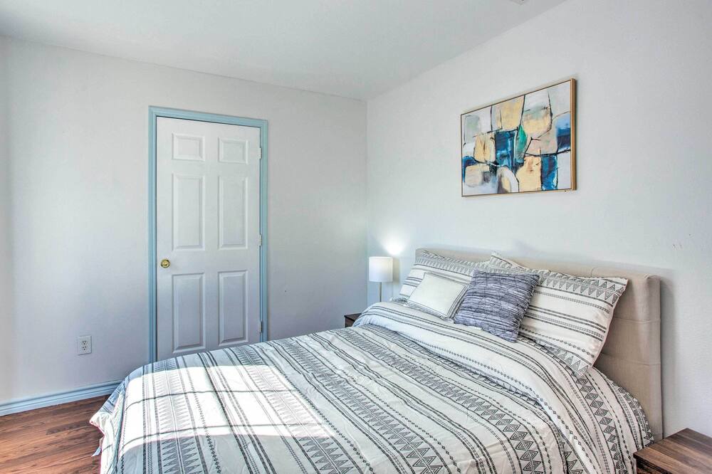 Photo of Bedroom in Elmo