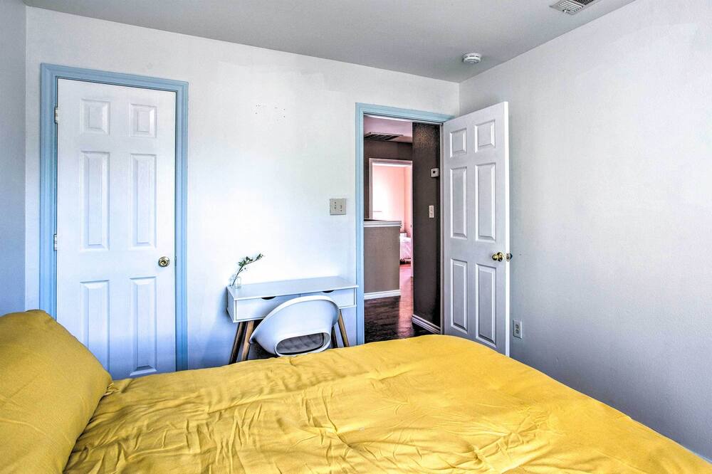 Photo of Bedroom in Elmo