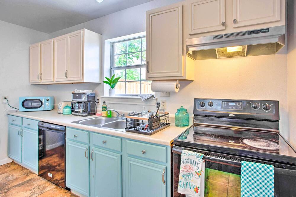 Photo of Kitchen in Elmo
