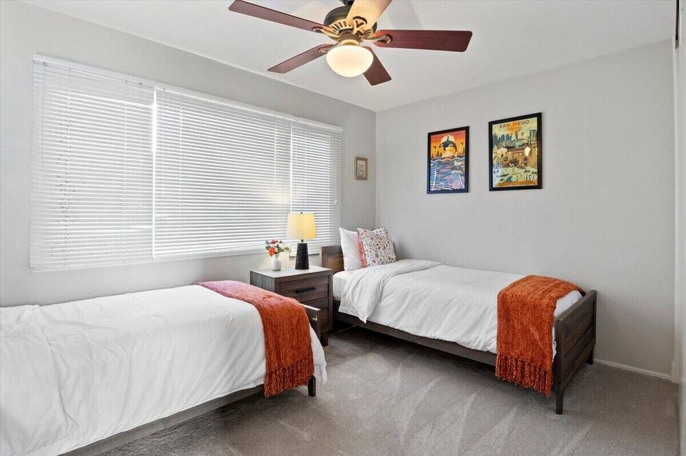 Photo of Bedroom in Winter Gardens