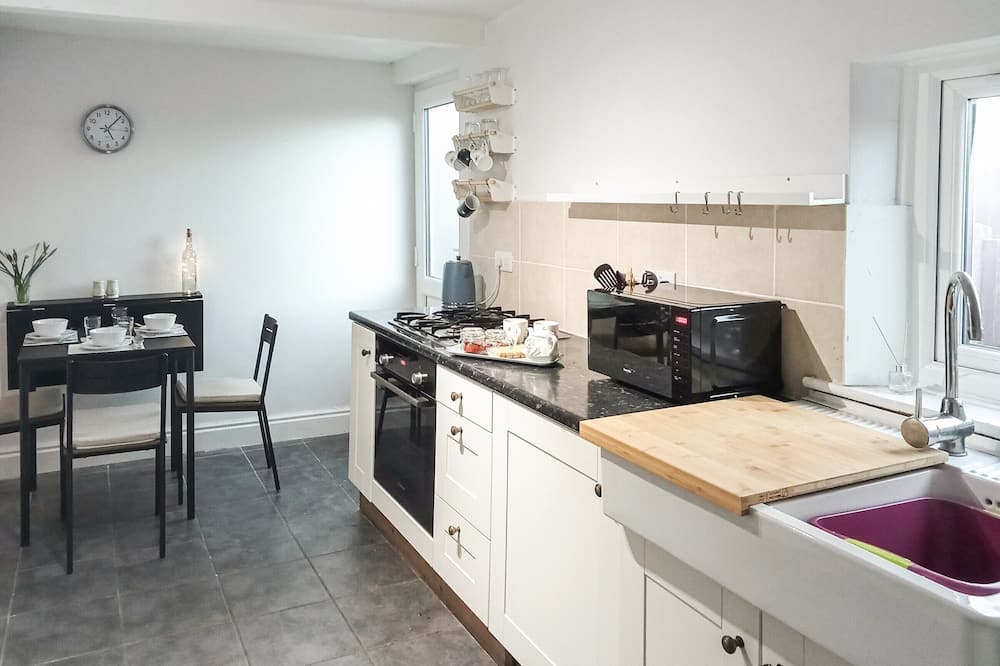 Photo of Kitchen in Hulland Ward