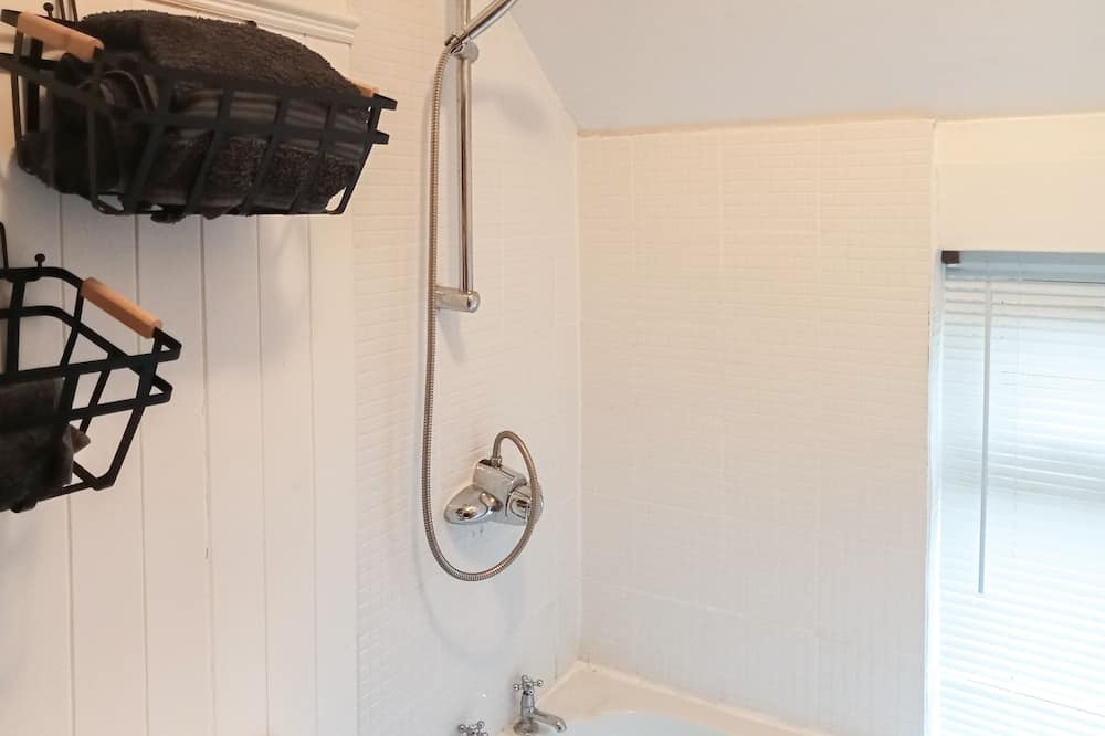 Photo of Bathroom in Hulland Ward