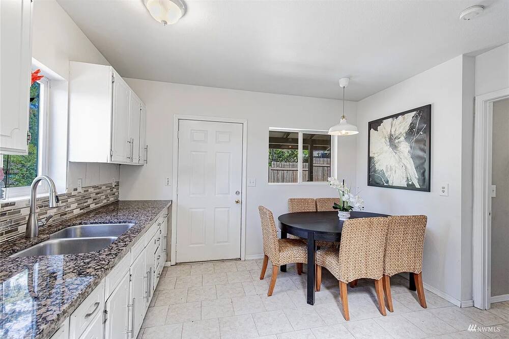 Photo of Kitchen in Olympic Hills
