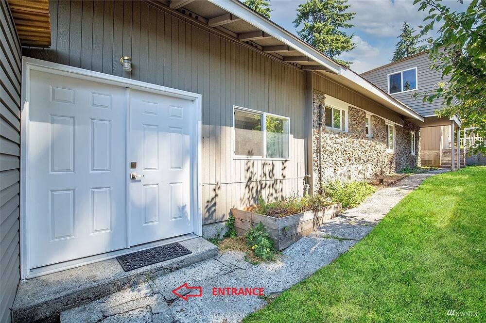 Photo of Outdoor in Olympic Hills