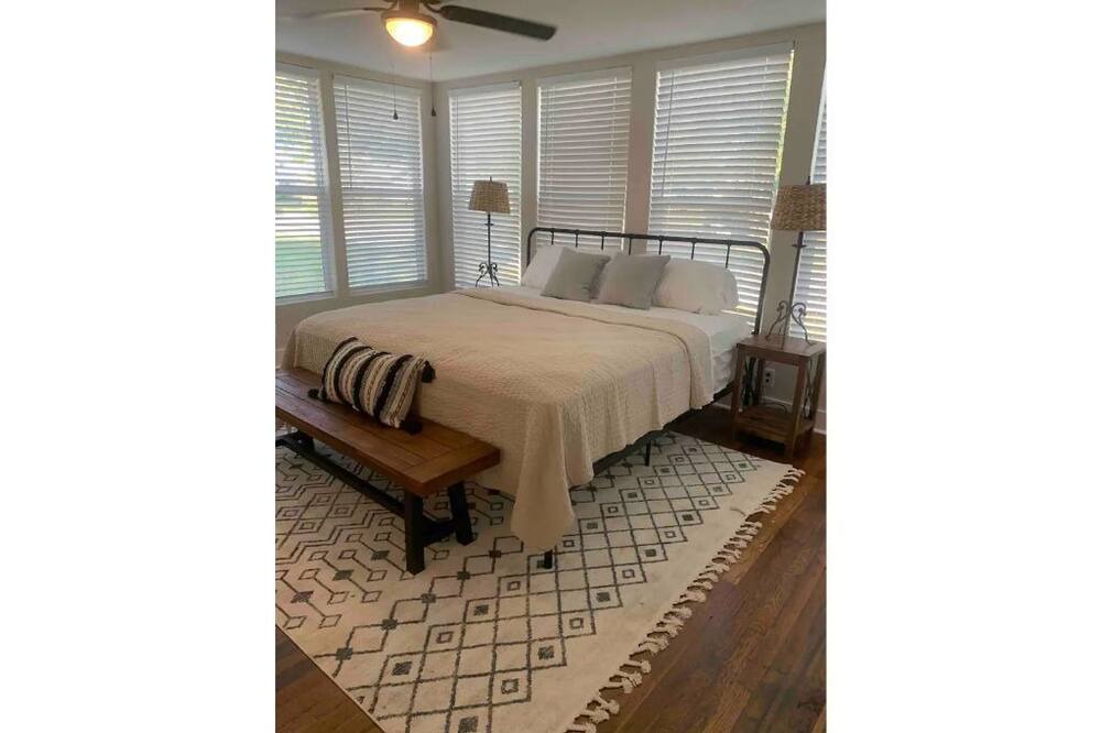 Photo of Bedroom in Winnsboro