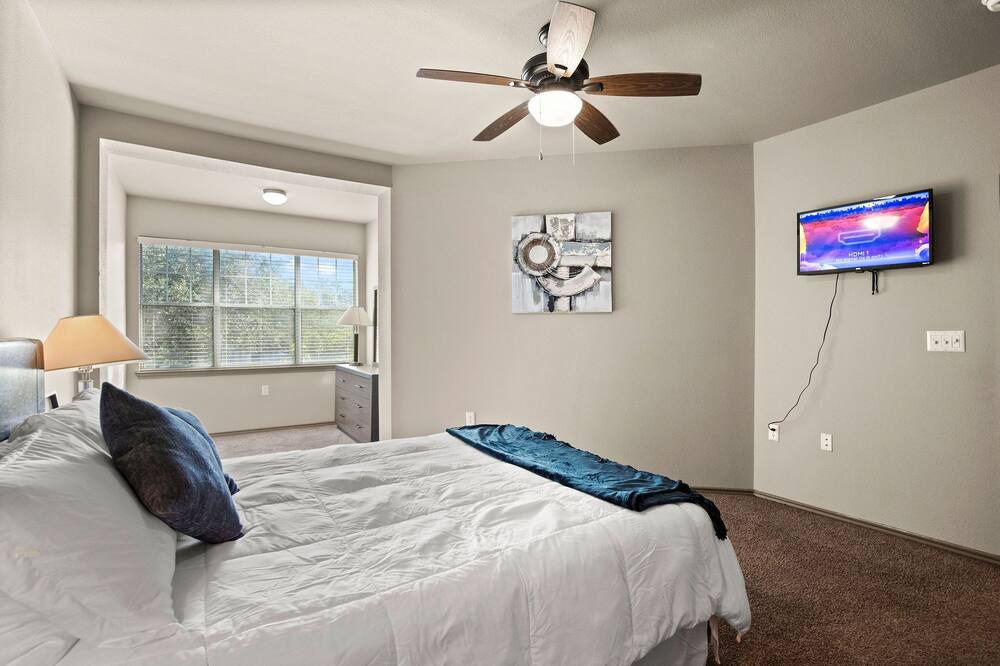 Photo of Bedroom in Grogan's Mill