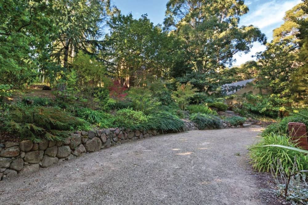 Photo of Others in Mount Macedon