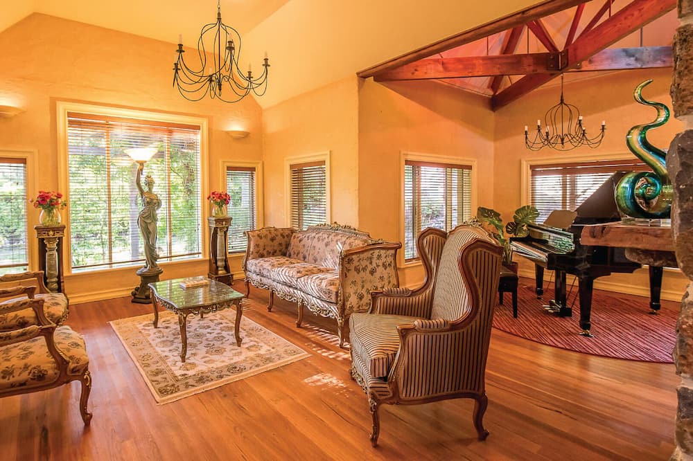 Photo of Others in Mount Macedon