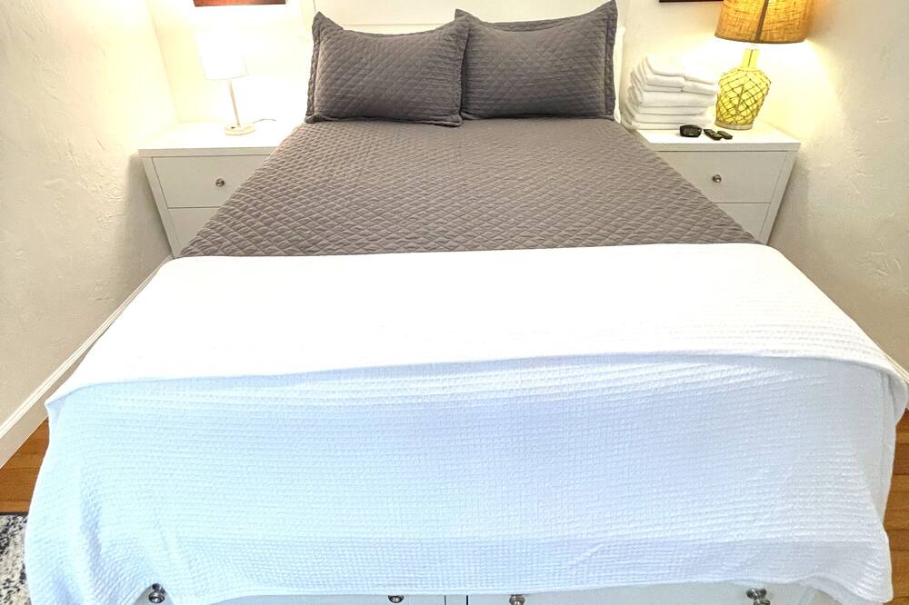 Photo of Bedroom in Colee Hammock