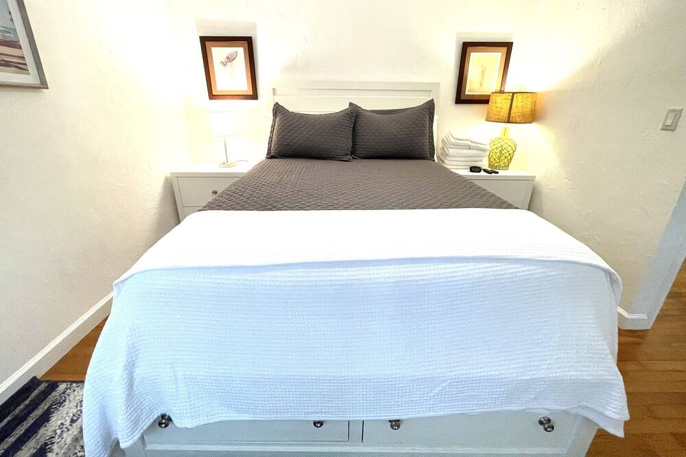 Photo of Bedroom in Colee Hammock