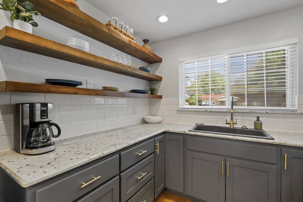 Photo of Kitchen in Handley