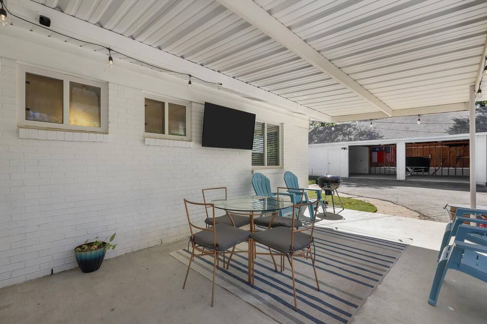 Photo of Patio Balcony in Handley