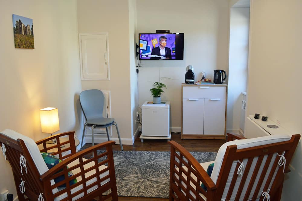 Photo of Livingroom in Sussac