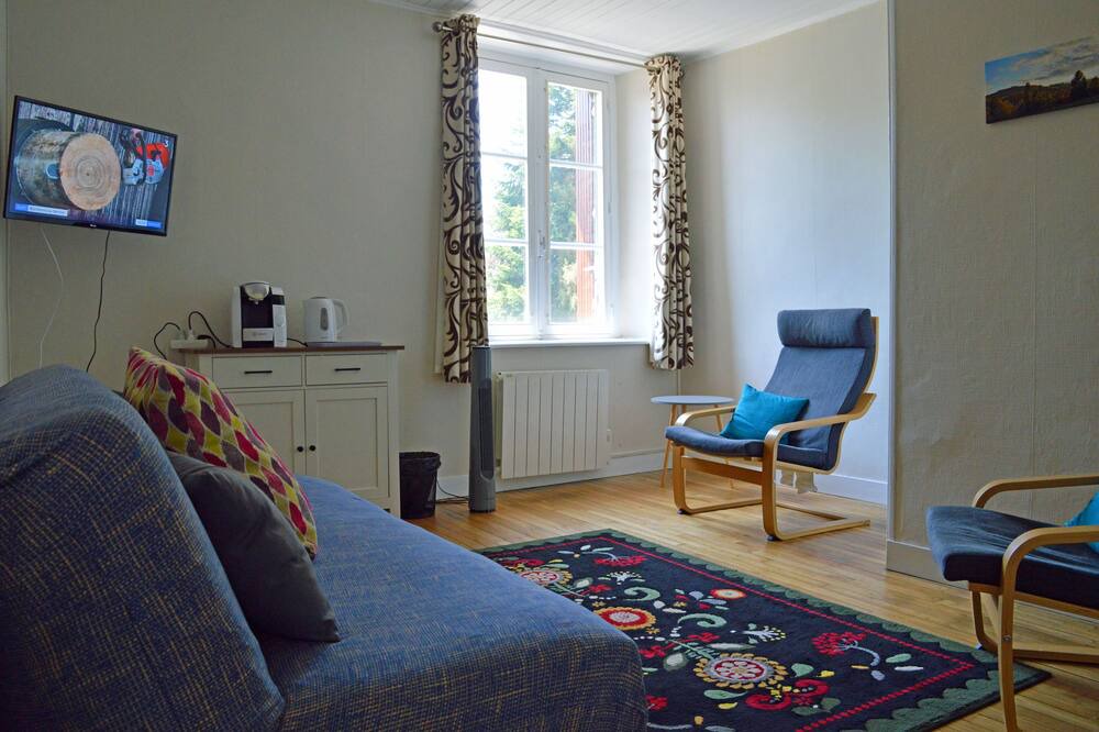Photo of Livingroom in Sussac