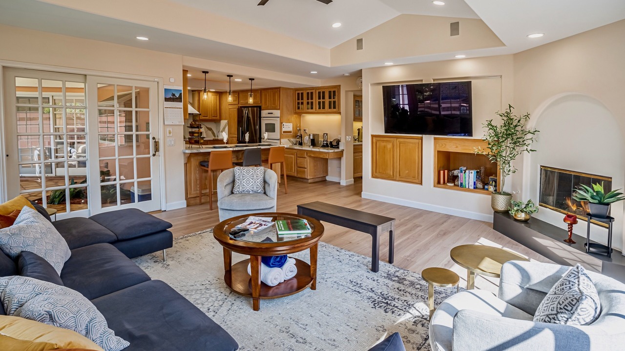 Photo of Livingroom in Huntington Beach