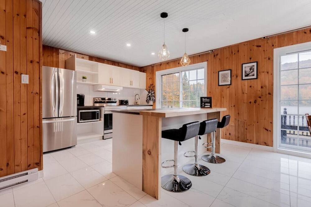 Photo of Kitchen in Saint-Alexis-des-Monts