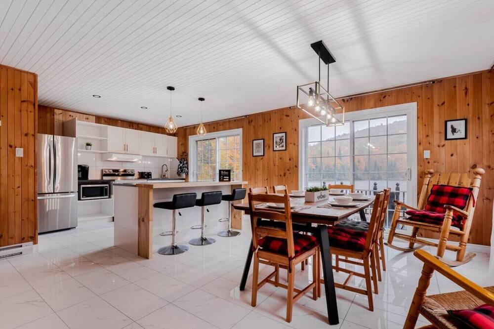Photo of Kitchen in Saint-Alexis-des-Monts