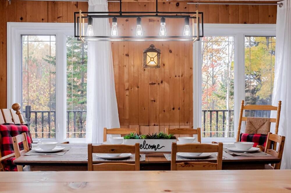 Photo of Kitchen in Saint-Alexis-des-Monts