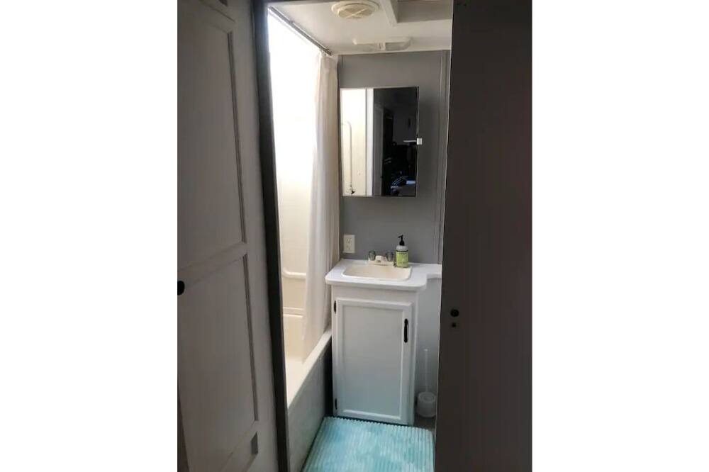 Photo of Bathroom in New Harmony