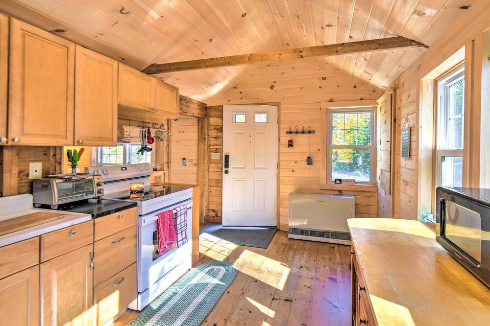 Photo of Kitchen in Sunapee