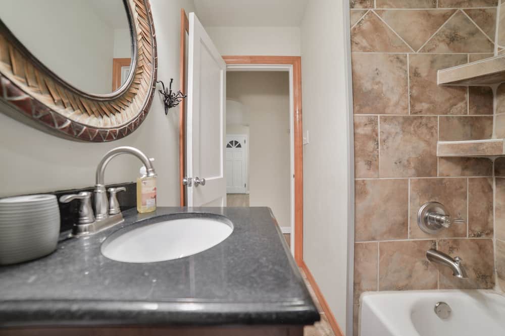 Photo of Bathroom in Jackson