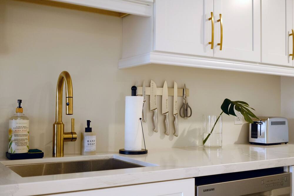 Photo of Kitchen in Pickering