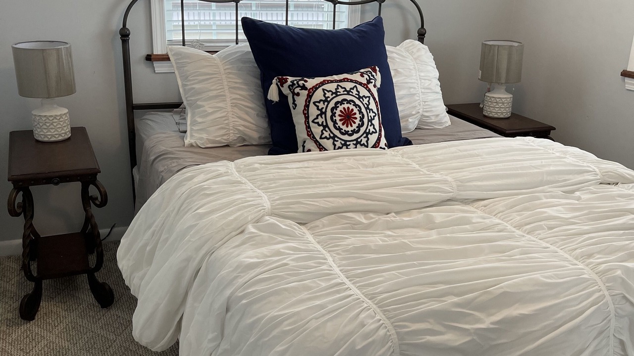 Photo of Bedroom in Conesus