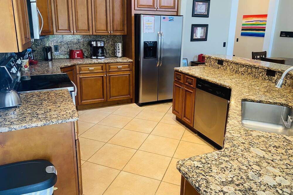 Photo of Kitchen in Bridgewater Crossing